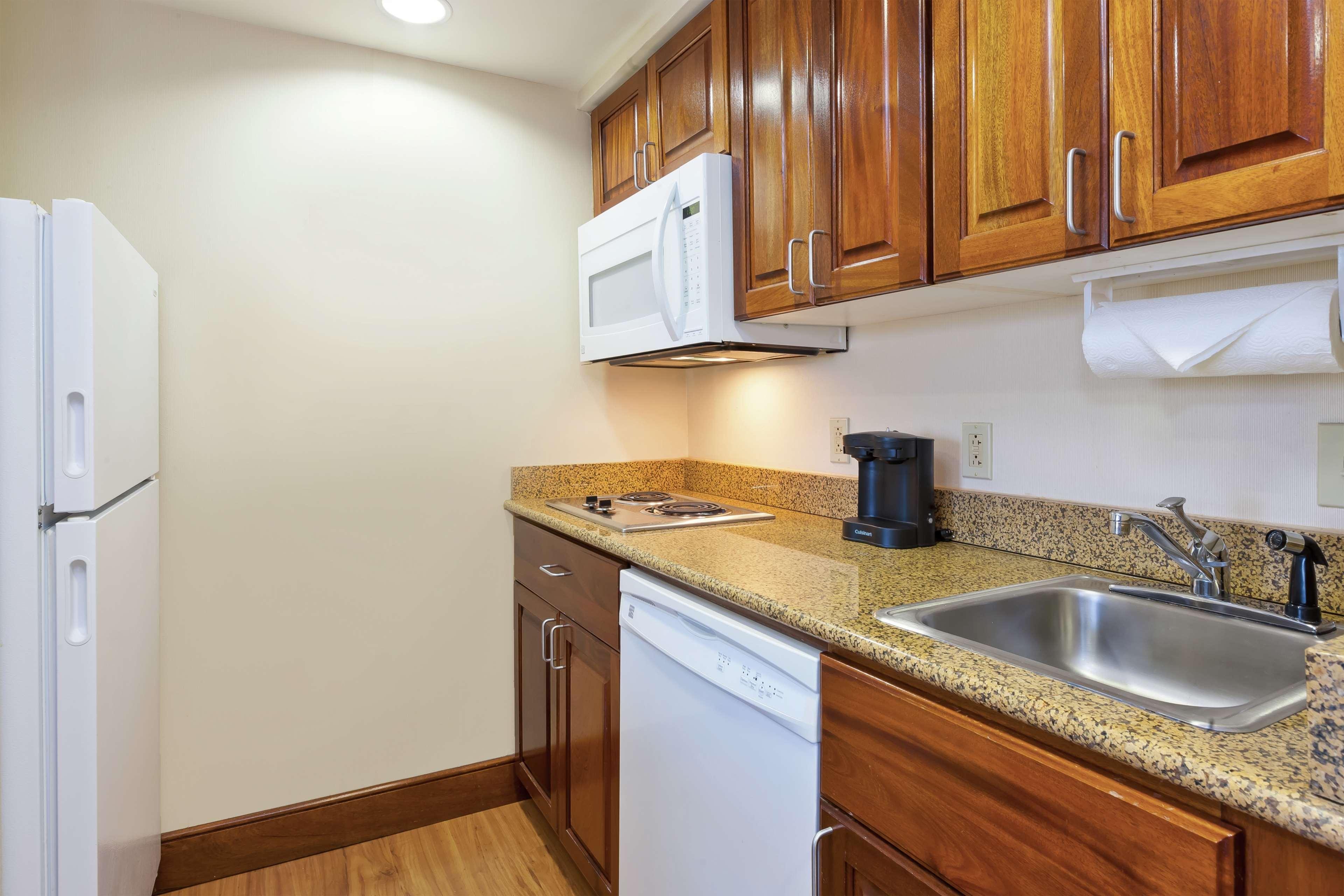 Homewood Suites By Hilton Chesapeake - Greenbrier Exteriör bild
