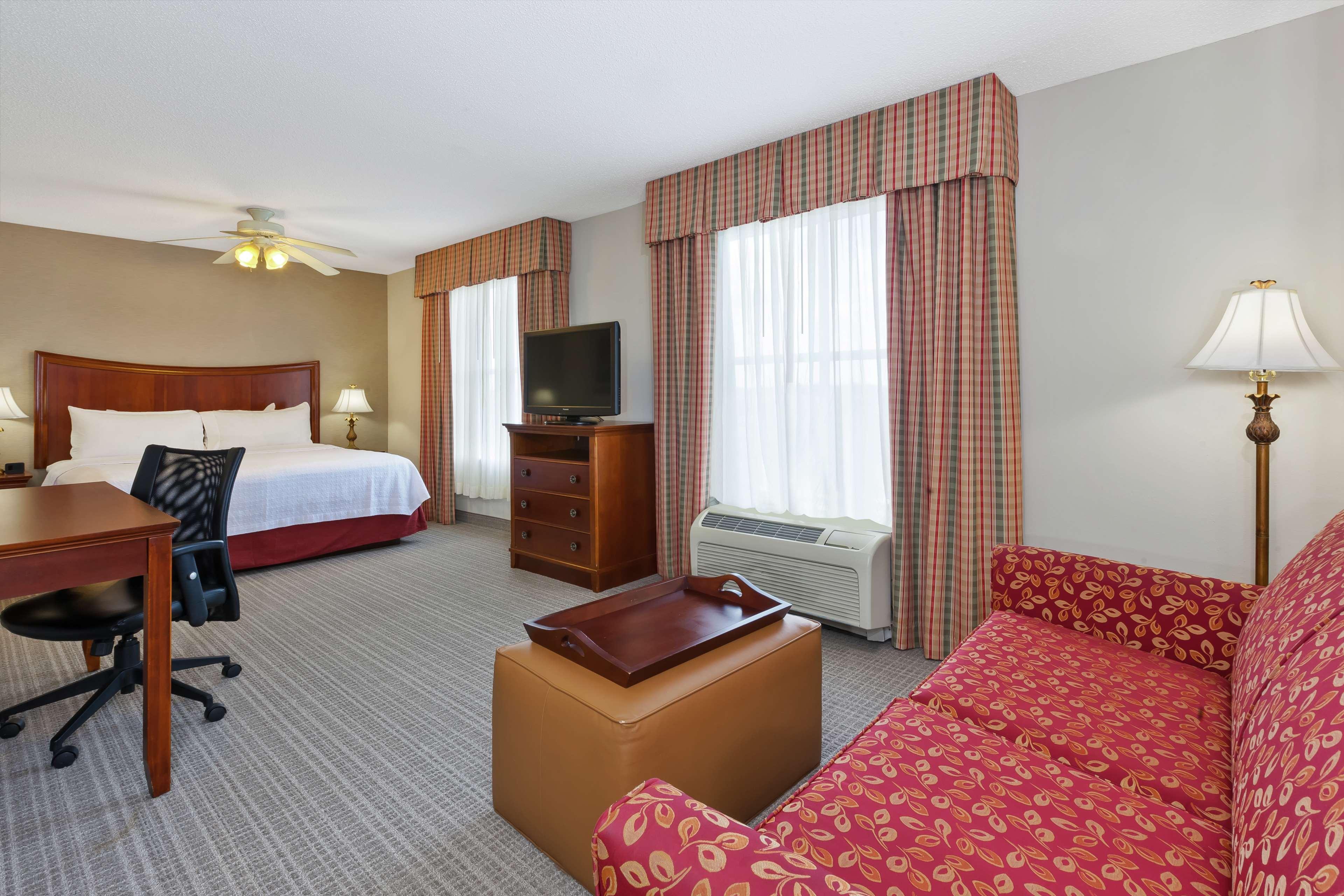 Homewood Suites By Hilton Chesapeake - Greenbrier Exteriör bild