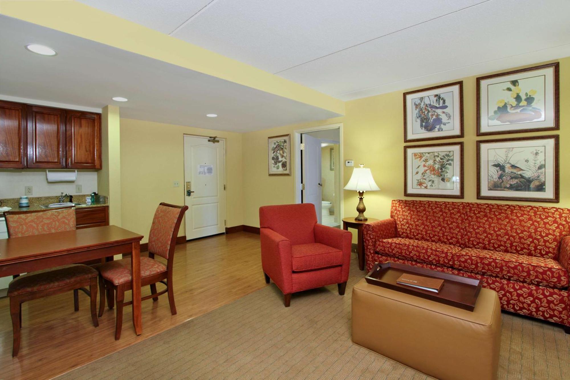 Homewood Suites By Hilton Chesapeake - Greenbrier Exteriör bild